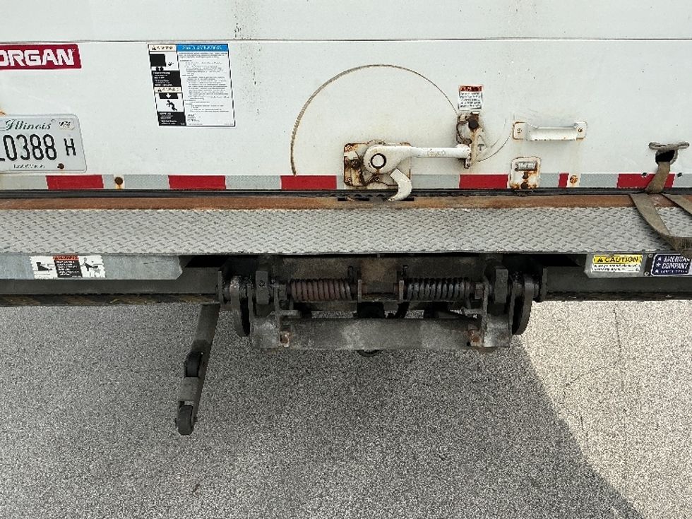 Medium Duty Box Truck-Light and Medium Duty Trucks-International-2019-4300LP-La Porte-IN-224,414\n\t\tmiles-$ 28,250 - Image 9