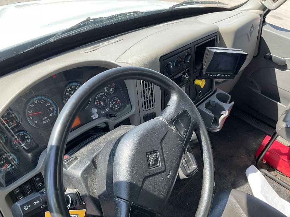 Medium Duty Box Truck-Light and Medium Duty Trucks-International-2019-4300LP-Tulsa-OK-105,464\n\t\tmiles-$ 54,500 - Image 18