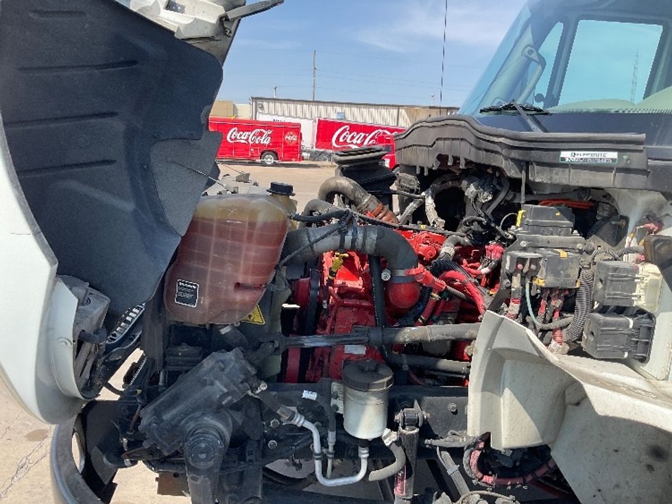 Medium Duty Box Truck-Light and Medium Duty Trucks-International-2019-4300LP-Tulsa-OK-105,464\n\t\tmiles-$ 54,500 - Image 24