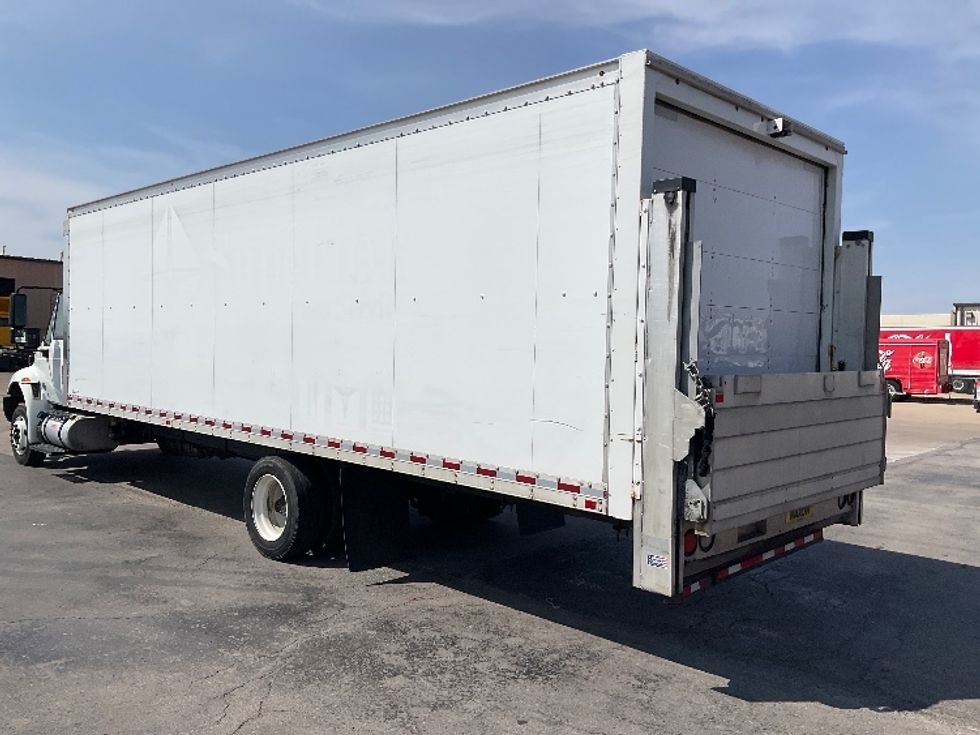 Medium Duty Box Truck-Light and Medium Duty Trucks-International-2019-4300LP-Tulsa-OK-105,464\n\t\tmiles-$ 54,500 - Image 6
