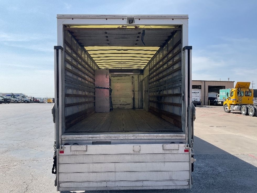 Medium Duty Box Truck-Light and Medium Duty Trucks-International-2019-4300LP-Tulsa-OK-105,464\n\t\tmiles-$ 54,500 - Image 8