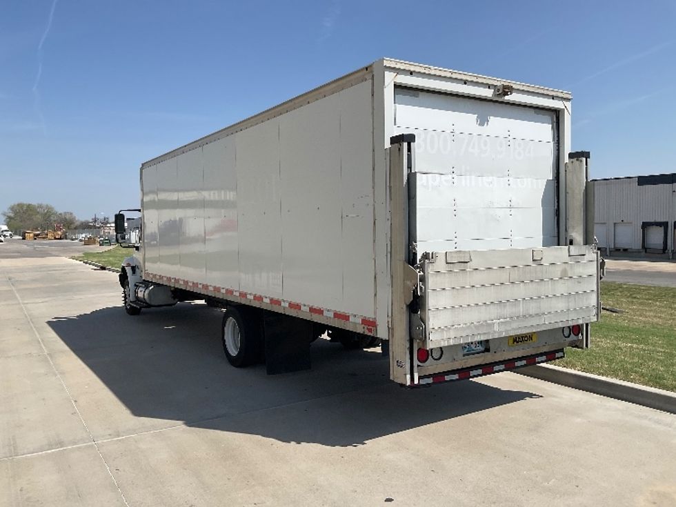 Medium Duty Box Truck-Light and Medium Duty Trucks-International-2019-4300LP-Tulsa-OK-120,006\n\t\tmiles-$ 53,000 - Image 6