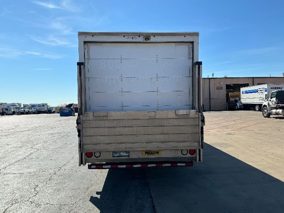 Medium Duty Box Truck-Light and Medium Duty Trucks-International-2019-4300LP-Tulsa-OK-273,720\n\t\tmiles-$ 31,000 - Image 7