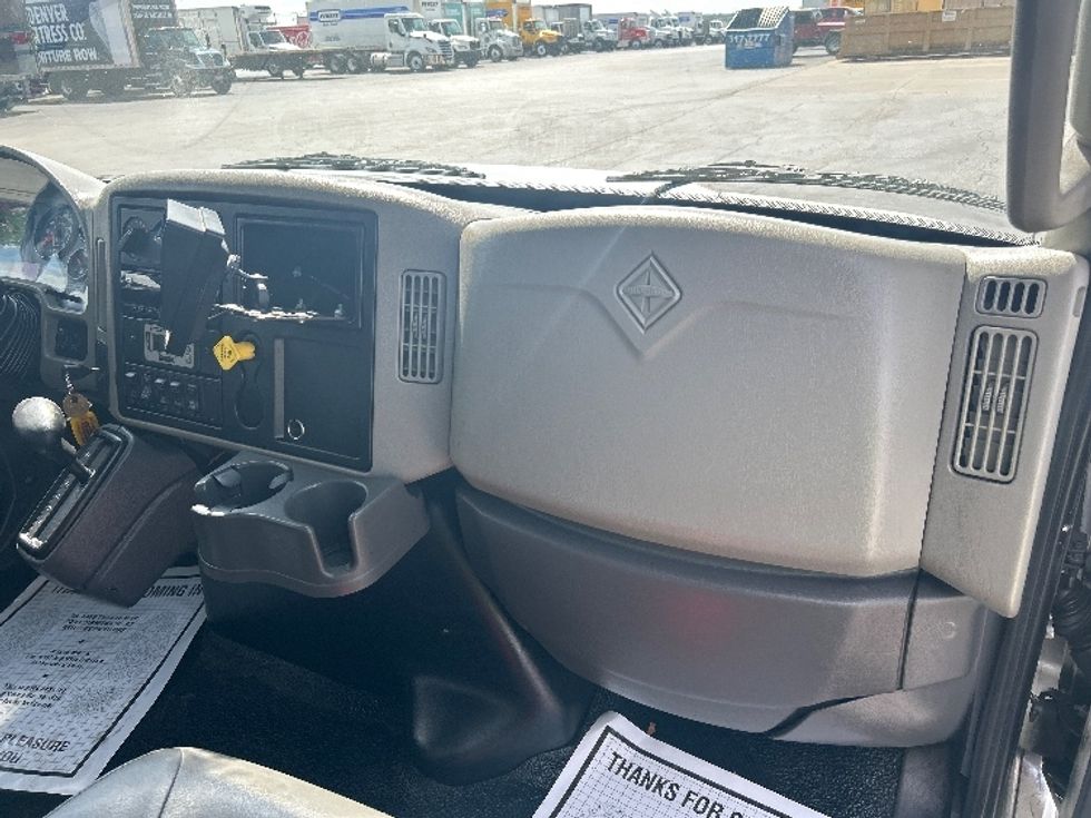 Medium Duty Box Truck-Light and Medium Duty Trucks-International-2019-4300LP-Tulsa-OK-73,902\n\t\tmiles-$ 57,500 - Image 21