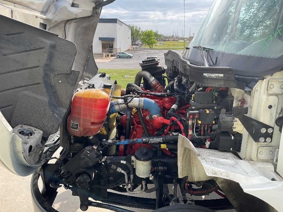 Medium Duty Box Truck-Light and Medium Duty Trucks-International-2019-4300LP-Tulsa-OK-88,760\n\t\tmiles-$ 56,000 - Image 24