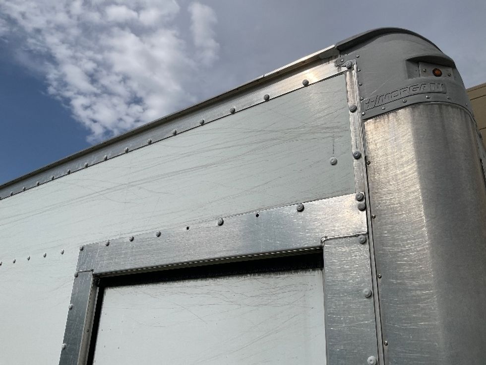 Medium Duty Box Truck-Light and Medium Duty Trucks-International-2019-4300LP-Tulsa-OK-88,760\n\t\tmiles-$ 56,000 - Image 27