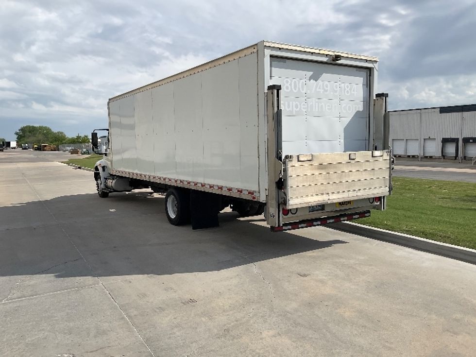Medium Duty Box Truck-Light and Medium Duty Trucks-International-2019-4300LP-Tulsa-OK-88,760\n\t\tmiles-$ 56,000 - Image 6