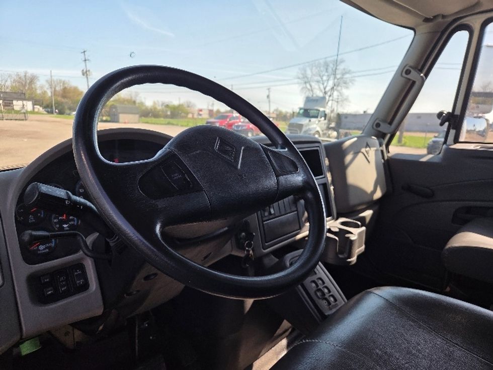 Medium Duty Box Truck-Light and Medium Duty Trucks-International-2019-4400-Jackson-MI-202,514\n\t\tmiles-$ 50,000 - Image 16