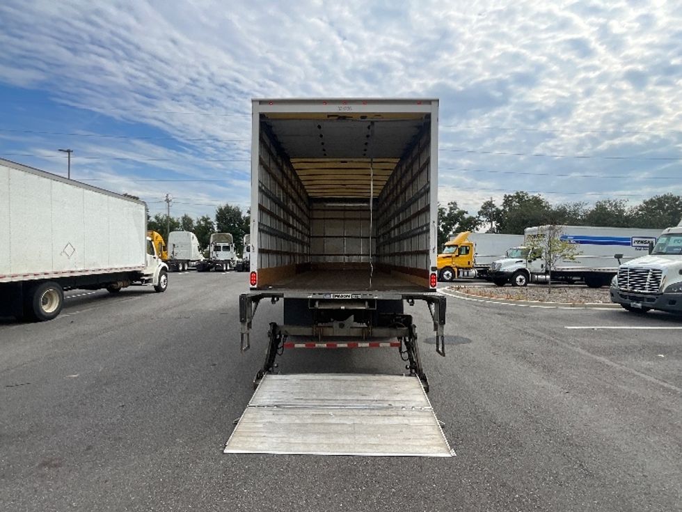 Medium Duty Box Truck-Light and Medium Duty Trucks-International-2019-MV607-Atlanta (Forest Park)-GA-236,492\n\t\tmiles-$ 36,250 - Image 9