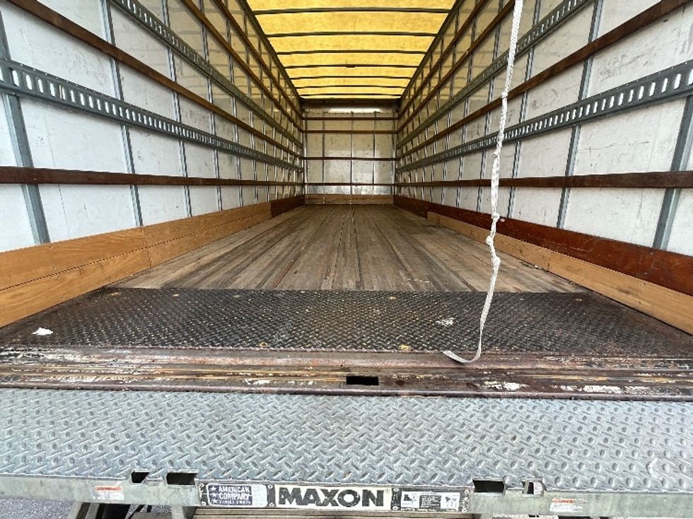 Medium Duty Box Truck-Light and Medium Duty Trucks-International-2019-MV607-Atlanta (Forest Park)-GA-236,492\n\t\tmiles-$ 36,250 - Image 10