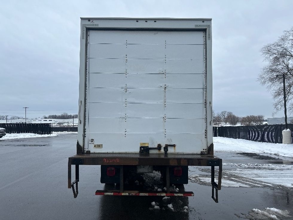 Medium Duty Box Truck-Light and Medium Duty Trucks-International-2019-MV607-Byron Center-MI-161,735\n\t\tmiles-$ 38,750 - Image 7