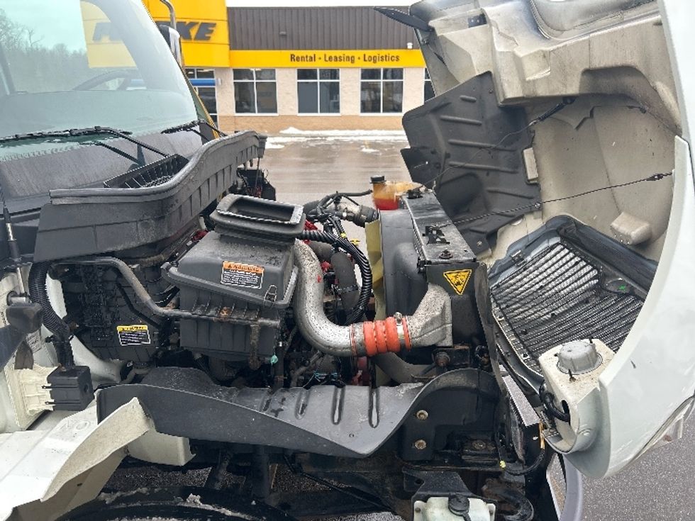 Medium Duty Box Truck-Light and Medium Duty Trucks-International-2019-MV607-Byron Center-MI-161,735\n\t\tmiles-$ 38,750 - Image 22