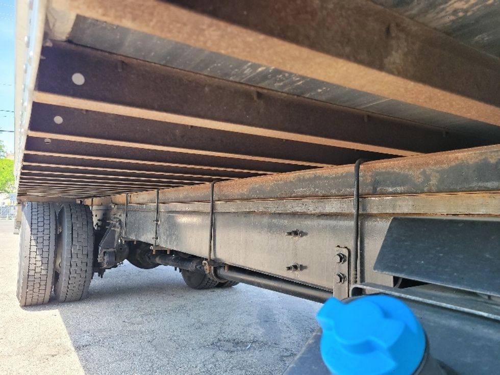 Medium Duty Box Truck-Light and Medium Duty Trucks-International-2019-MV607-Chicago (Melrose Park)-IL-151,378\n\t\tmiles-$ 51,000 - Image 14