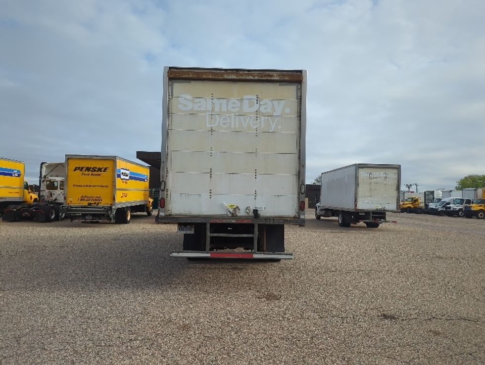 Medium Duty Box Truck-Light and Medium Duty Trucks-International-2019-MV607-Comstock Park-MI-341,060\n\t\tmiles-$ 20,500 - Image 7