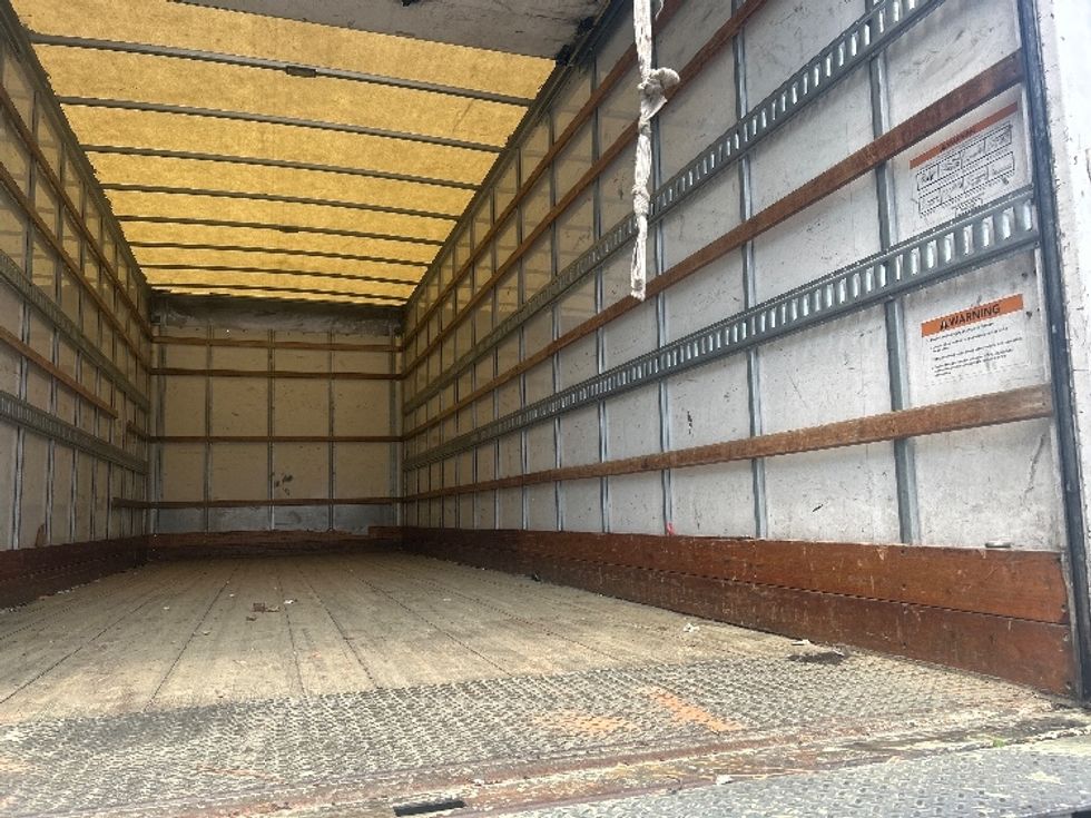 Medium Duty Box Truck-Light and Medium Duty Trucks-International-2019-MV607-Duluth-GA-247,925\n\t\tmiles-$ 36,500 - Image 12