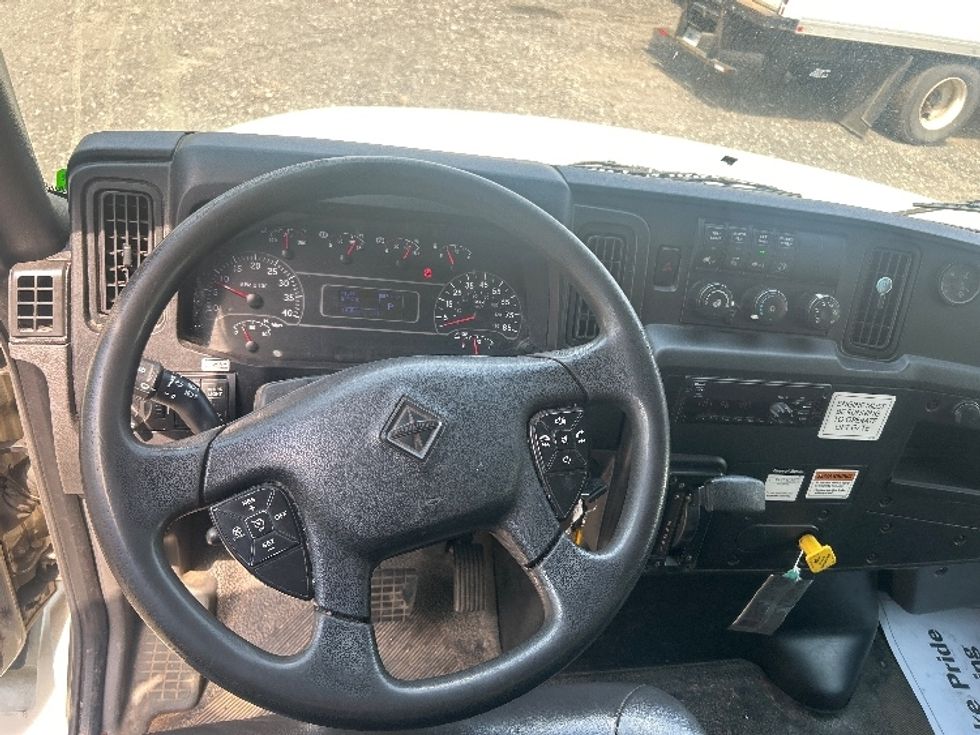 Medium Duty Box Truck-Light and Medium Duty Trucks-International-2019-MV607-Duluth-GA-247,925\n\t\tmiles-$ 36,500 - Image 17