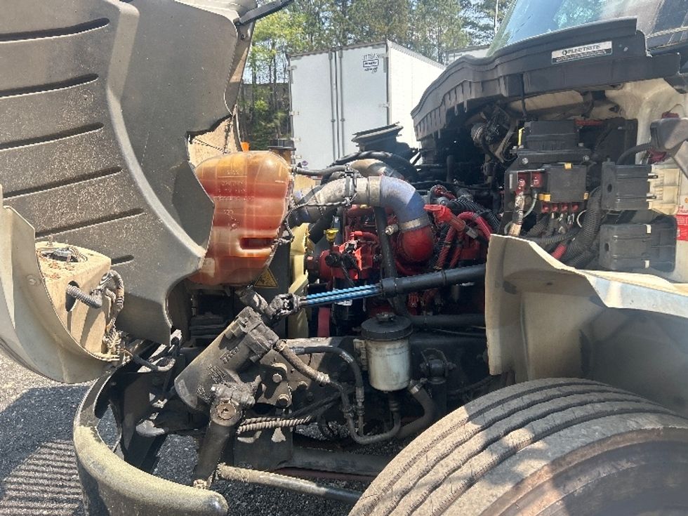 Medium Duty Box Truck-Light and Medium Duty Trucks-International-2019-MV607-Duluth-GA-247,925\n\t\tmiles-$ 36,500 - Image 22
