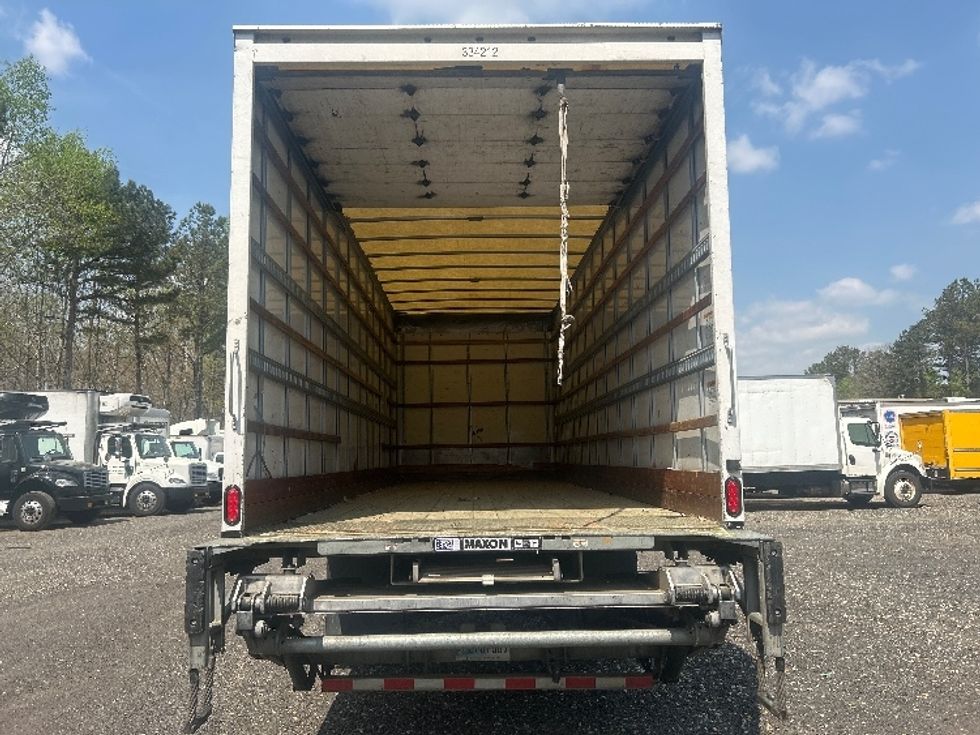 Medium Duty Box Truck-Light and Medium Duty Trucks-International-2019-MV607-Duluth-GA-247,925\n\t\tmiles-$ 36,500 - Image 8