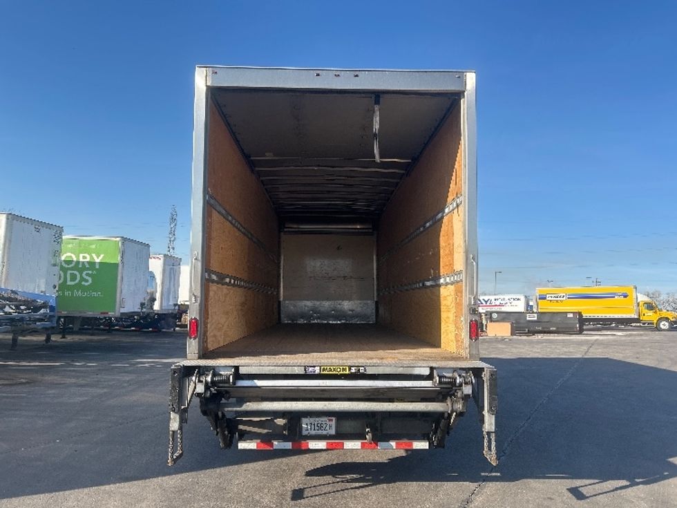 Medium Duty Box Truck-Light and Medium Duty Trucks-International-2019-MV607-East Chicago-IN-48,809\n\t\tmiles-$ 59,500 - Image 8