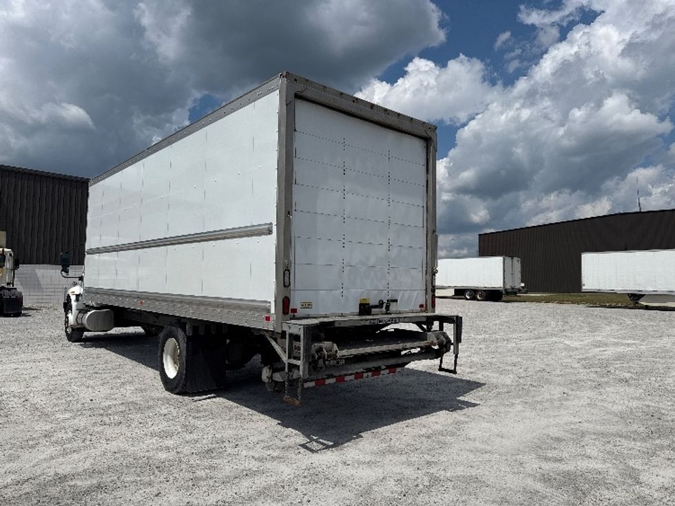 Medium Duty Box Truck-Light and Medium Duty Trucks-International-2019-MV607-Findlay-OH-122,339\n\t\tmiles-$ 49,250 - Image 6