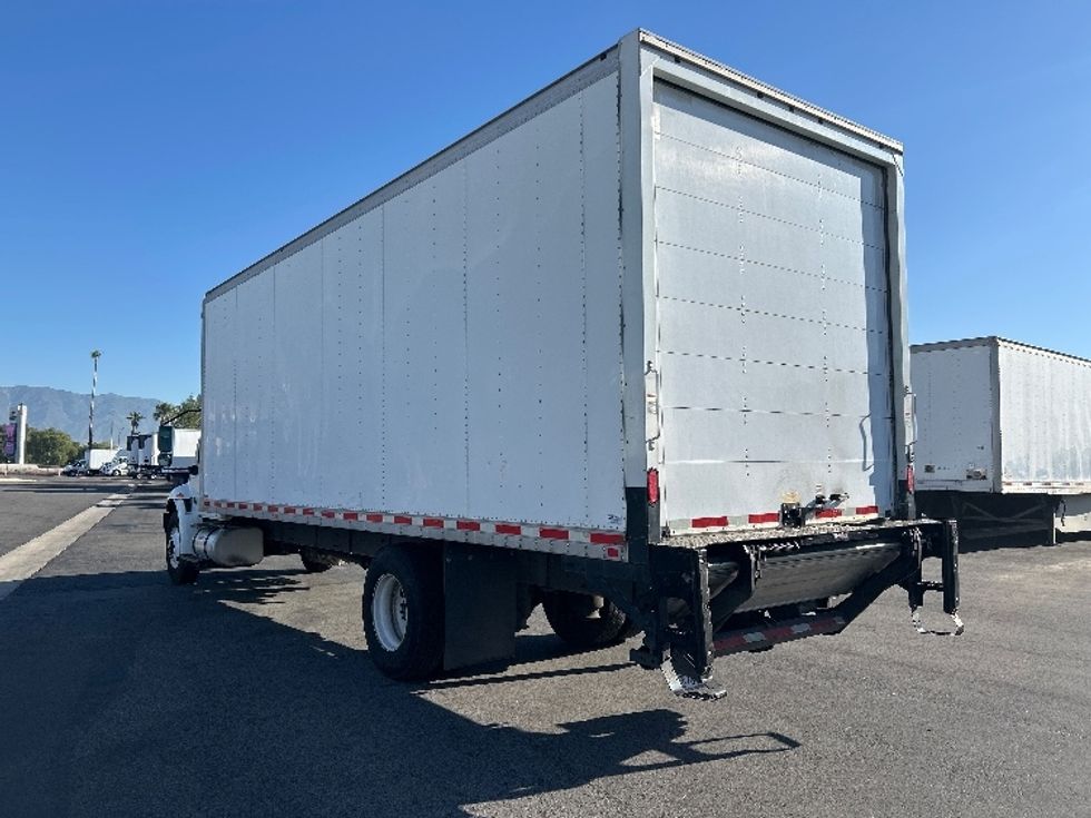 Medium Duty Box Truck-Light and Medium Duty Trucks-International-2019-MV607-Fontana-CA-204,196\n\t\tmiles-$ 38,750 - Image 6
