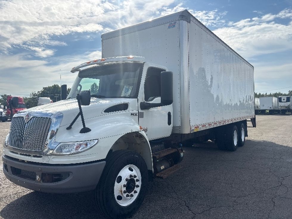 Medium Duty Box Truck-Light and Medium Duty Trucks-International-2019-MV607-Fredonia-NY-358,306\n\t\tmiles-$ 19,750 - Image 3