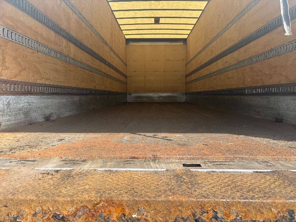 Medium Duty Box Truck-Light and Medium Duty Trucks-International-2019-MV607-Fredonia-NY-358,306\n\t\tmiles-$ 19,750 - Image 8