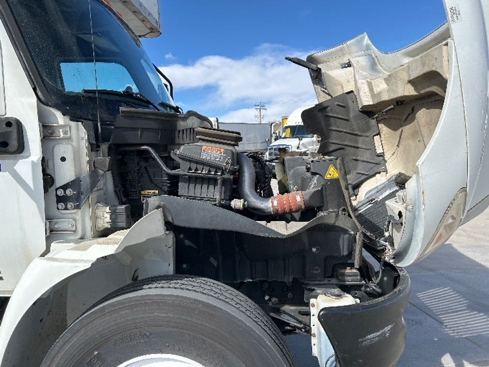Medium Duty Box Truck-Light and Medium Duty Trucks-International-2019-MV607-Greeley-CO-195,562\n\t\tmiles-$ 42,500 - Image 23