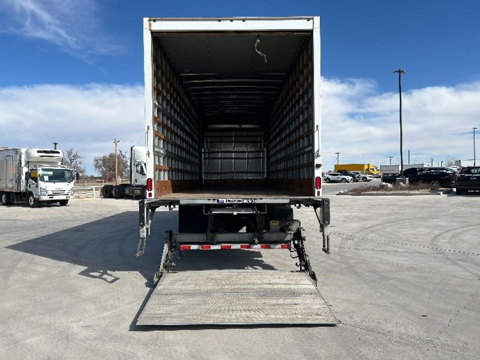 Medium Duty Box Truck-Light and Medium Duty Trucks-International-2019-MV607-Greeley-CO-195,562\n\t\tmiles-$ 42,500 - Image 9