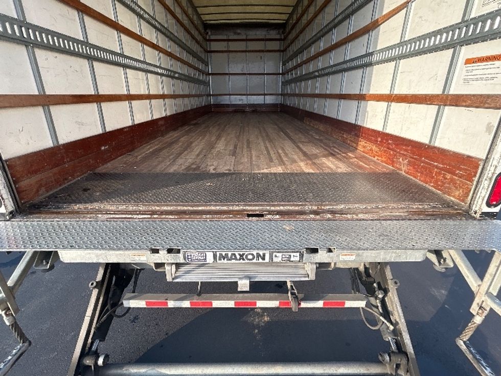 Medium Duty Box Truck-Light and Medium Duty Trucks-International-2019-MV607-Greensboro-NC-147,585\n\t\tmiles-$ 47,500 - Image 10