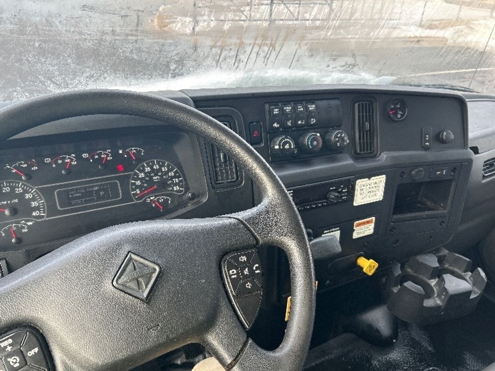 Medium Duty Box Truck-Light and Medium Duty Trucks-International-2019-MV607-Greensboro-NC-147,585\n\t\tmiles-$ 47,500 - Image 17
