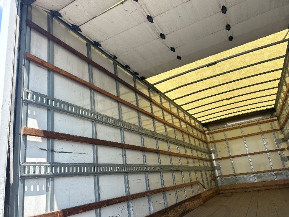 Medium Duty Box Truck-Light and Medium Duty Trucks-International-2019-MV607-Kansas City-MO-65,265\n\t\tmiles-$ 62,500 - Image 11