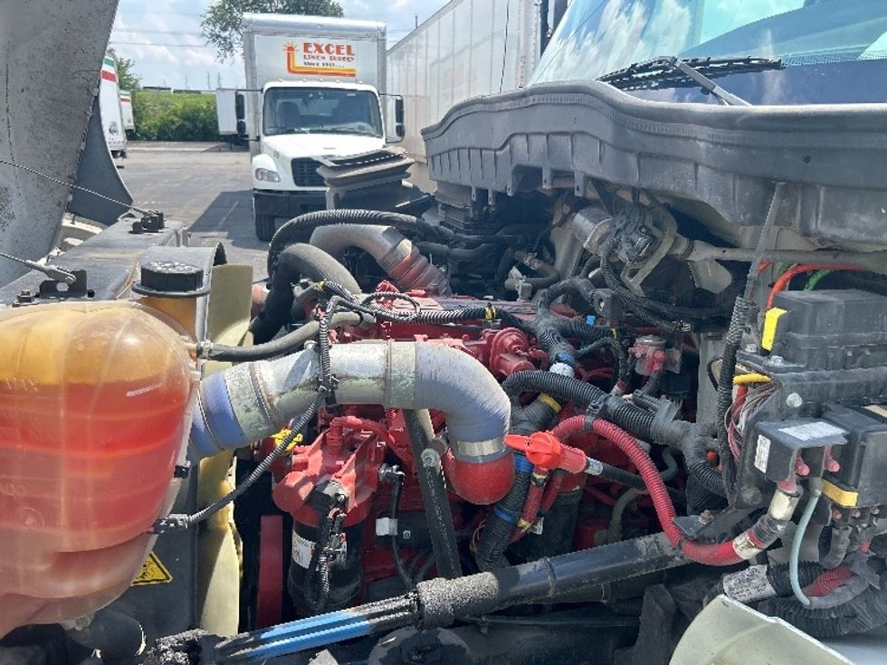 Medium Duty Box Truck-Light and Medium Duty Trucks-International-2019-MV607-Kansas City-MO-65,265\n\t\tmiles-$ 62,500 - Image 23