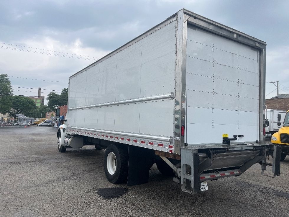 Medium Duty Box Truck-Light and Medium Duty Trucks-International-2019-MV607-La Porte-IN-110,576\n\t\tmiles-$ 57,000 - Image 6