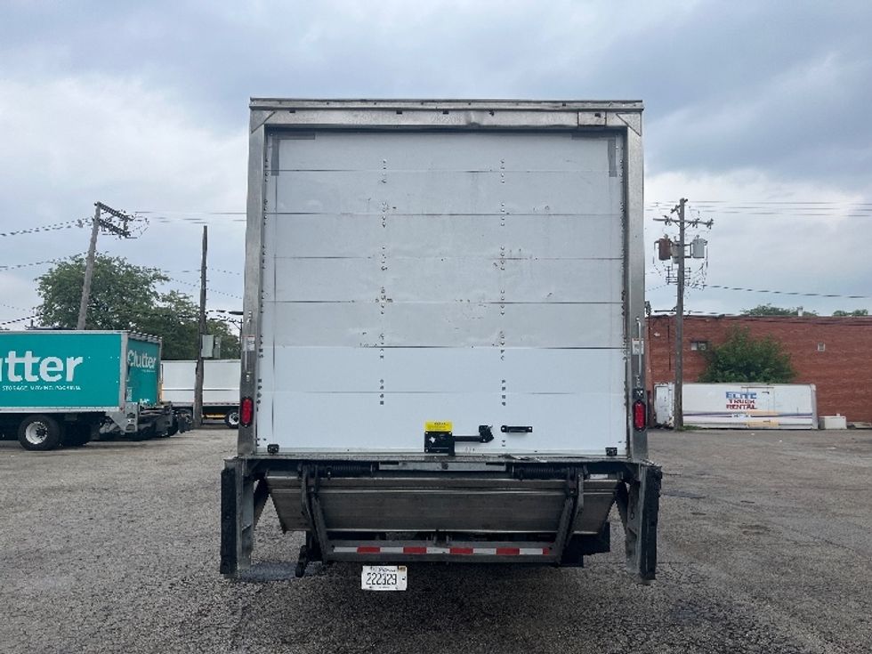 Medium Duty Box Truck-Light and Medium Duty Trucks-International-2019-MV607-La Porte-IN-110,576\n\t\tmiles-$ 57,000 - Image 7