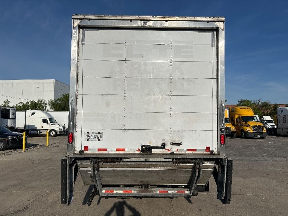 Medium Duty Box Truck-Light and Medium Duty Trucks-International-2019-MV607-La Porte-IN-122,735\n\t\tmiles-$ 51,750 - Image 7