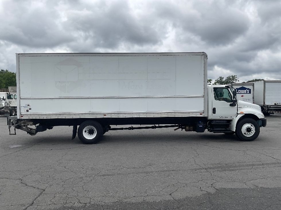 Medium Duty Box Truck-Light and Medium Duty Trucks-International-2019-MV607-Little Rock-AR-202,400\n\t\tmiles-$ 42,250 - Image 15