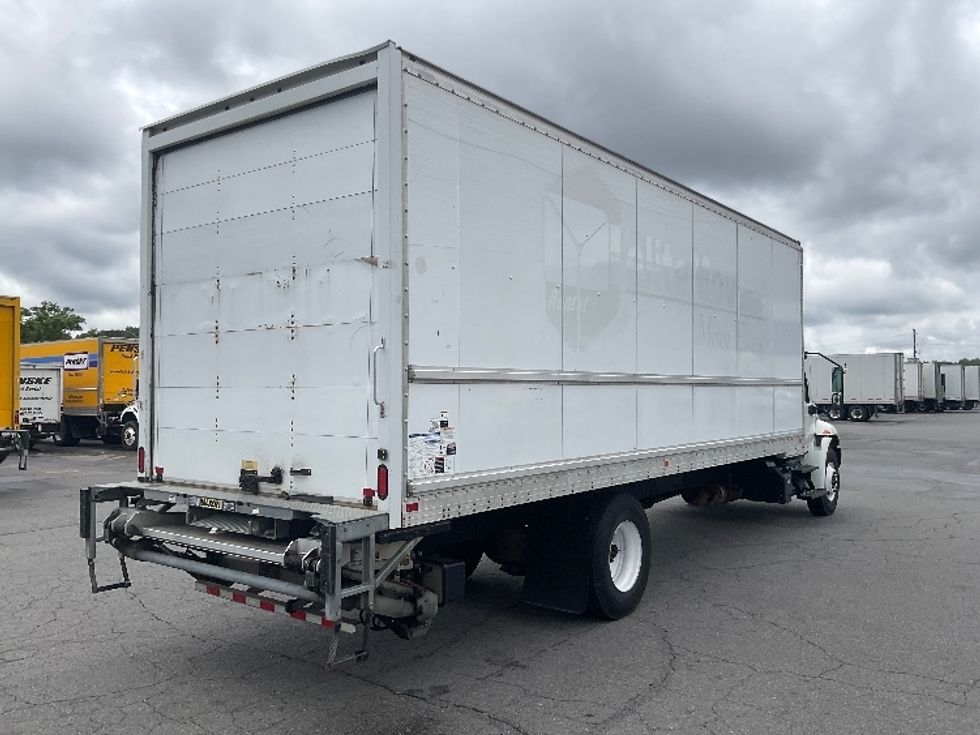 Medium Duty Box Truck-Light and Medium Duty Trucks-International-2019-MV607-Little Rock-AR-202,400\n\t\tmiles-$ 42,250 - Image 13