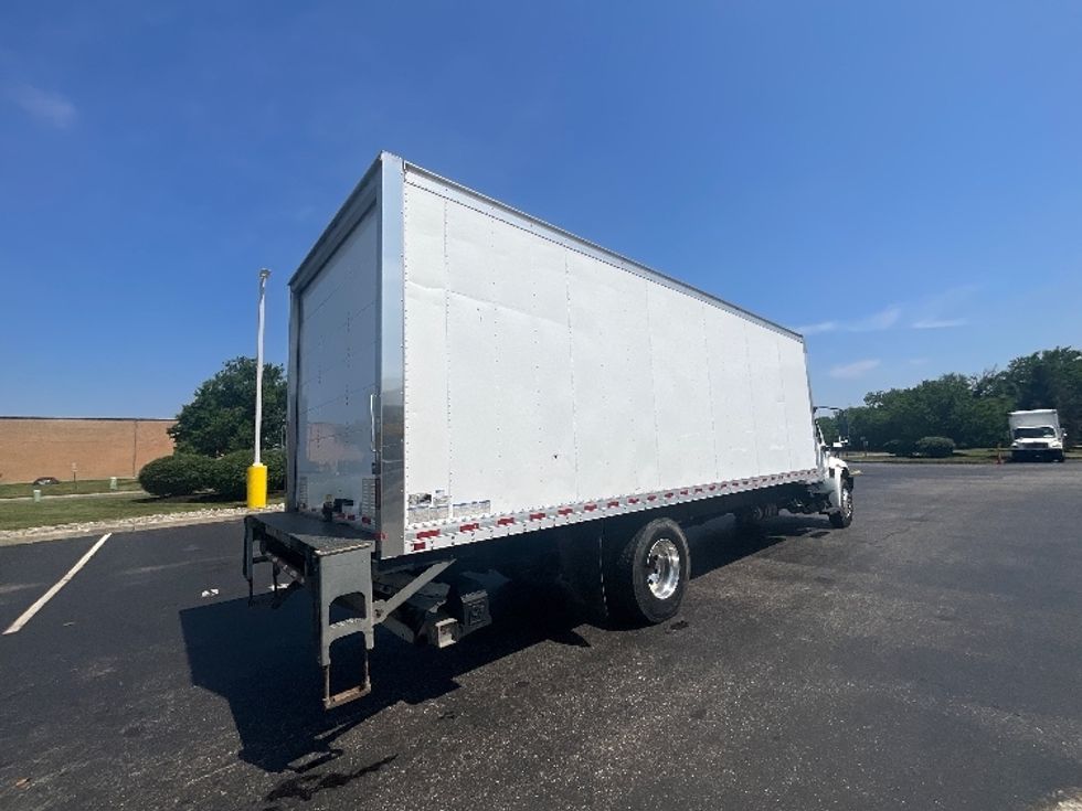Medium Duty Box Truck-Light and Medium Duty Trucks-International-2019-MV607-Milford-DE-173,100\n\t\tmiles-$ 53,500 - Image 13