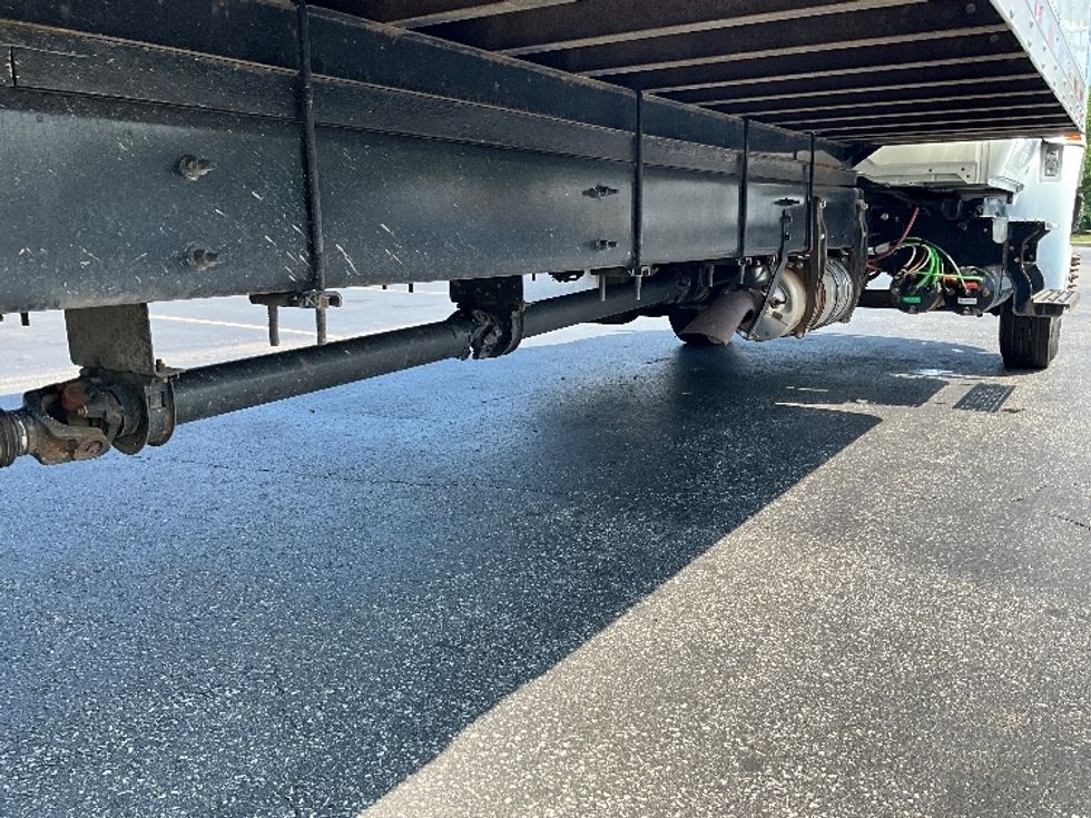 Medium Duty Box Truck-Light and Medium Duty Trucks-International-2019-MV607-Milford-DE-173,100\n\t\tmiles-$ 53,500 - Image 14