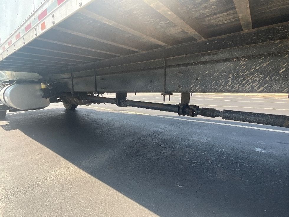 Medium Duty Box Truck-Light and Medium Duty Trucks-International-2019-MV607-Milford-DE-173,100\n\t\tmiles-$ 53,500 - Image 5