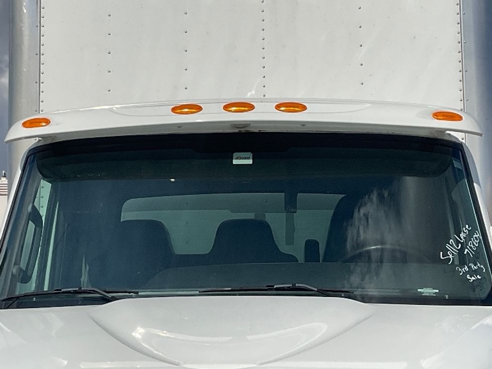 Medium Duty Box Truck-Light and Medium Duty Trucks-International-2019-MV607-Ocala-FL-44,853\n\t\tmiles-$ 52,000 - Image 25