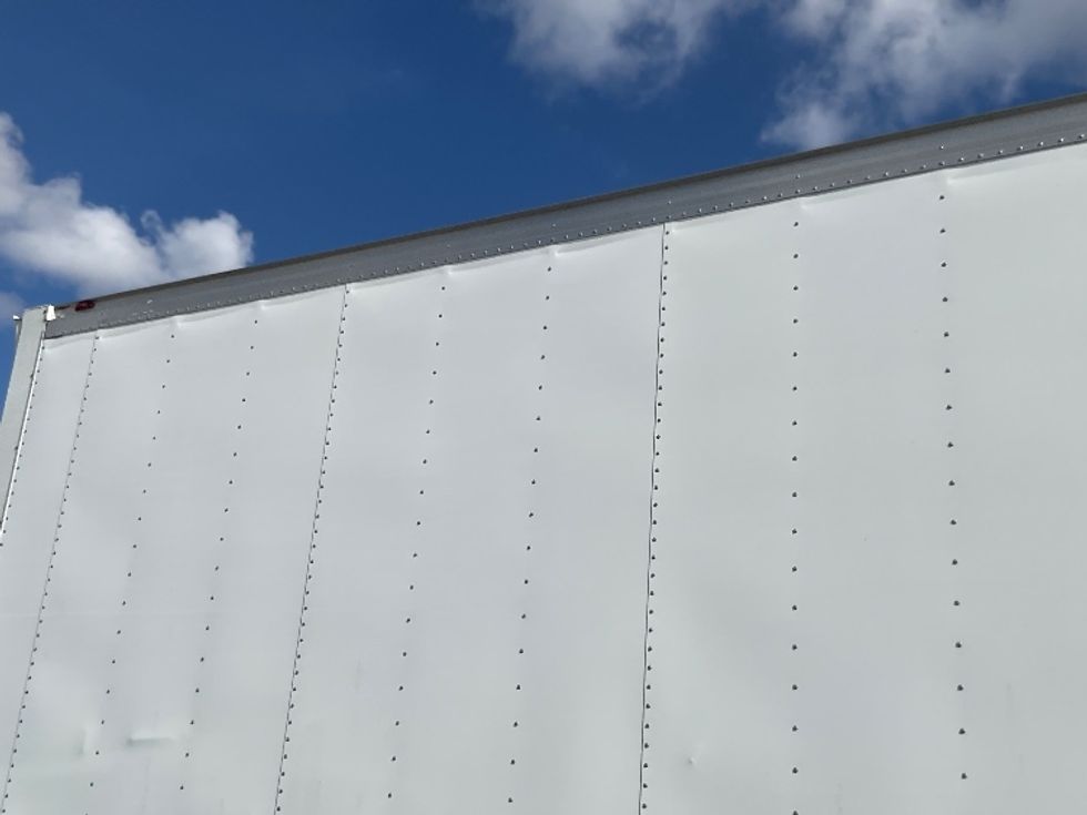 Medium Duty Box Truck-Light and Medium Duty Trucks-International-2019-MV607-Ocala-FL-44,853\n\t\tmiles-$ 52,000 - Image 29