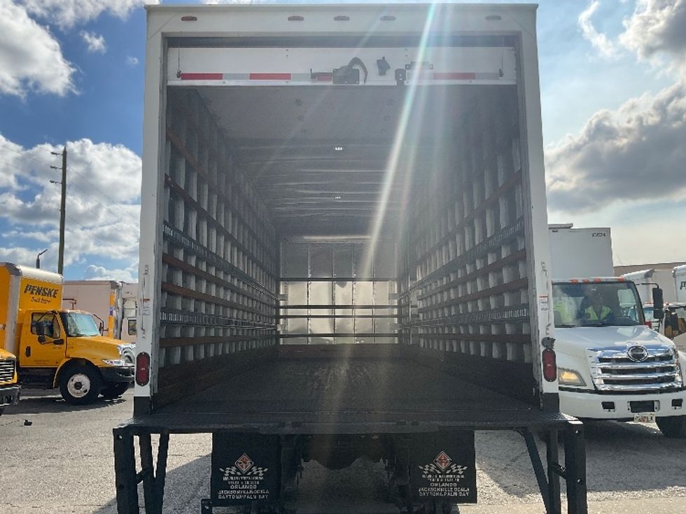 Medium Duty Box Truck-Light and Medium Duty Trucks-International-2019-MV607-Ocala-FL-44,853\n\t\tmiles-$ 52,000 - Image 8