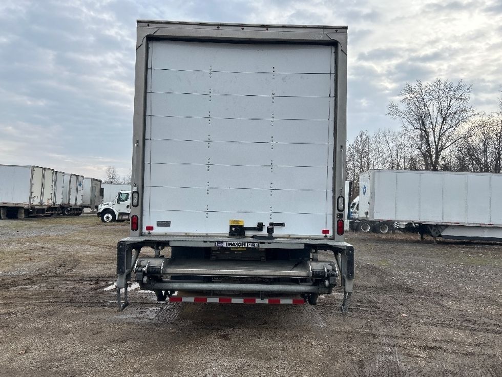 Medium Duty Box Truck-Light and Medium Duty Trucks-International-2019-MV607-Poplar Bluff-MO-130,265\n\t\tmiles-$ 50,000 - Image 7