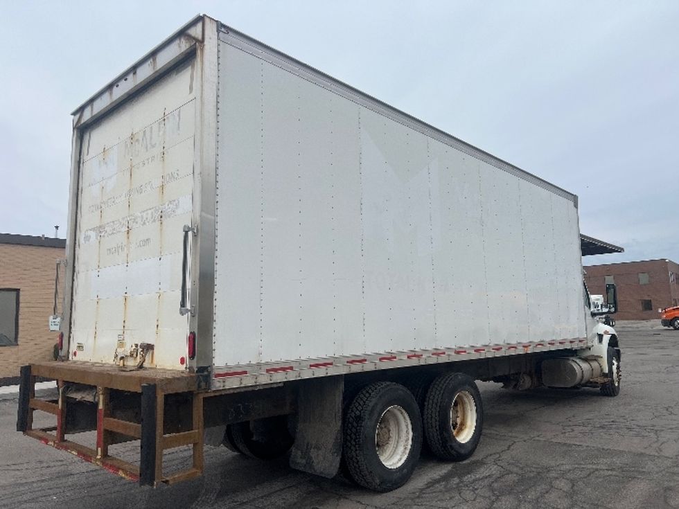 Medium Duty Box Truck-Light and Medium Duty Trucks-International-2019-MV607-Rochester-NY-233,954\n\t\tmiles-$ 43,250 - Image 13