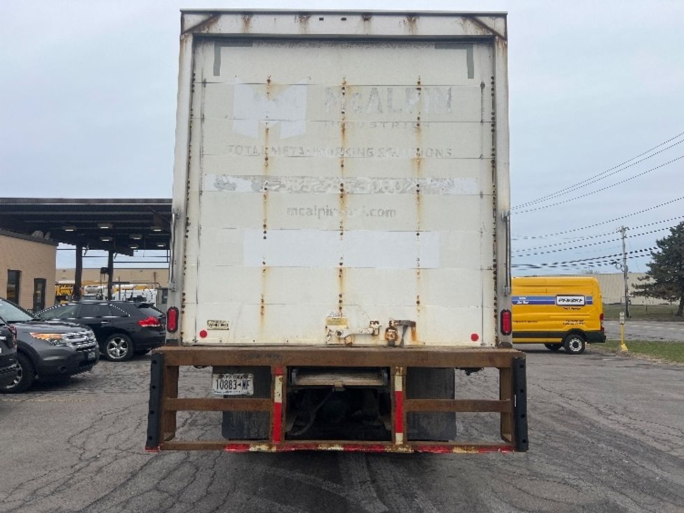 Medium Duty Box Truck-Light and Medium Duty Trucks-International-2019-MV607-Rochester-NY-233,954\n\t\tmiles-$ 43,250 - Image 7