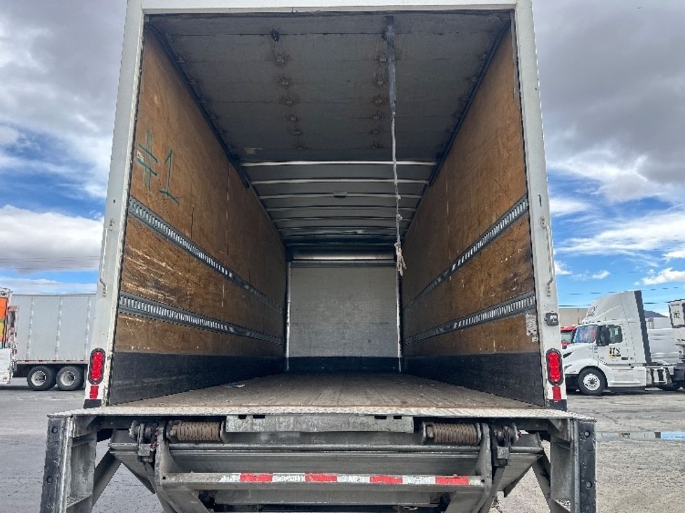 Medium Duty Box Truck-Light and Medium Duty Trucks-International-2019-MV607-Sparks-NV-213,028\n\t\tmiles-$ 42,000 - Image 7