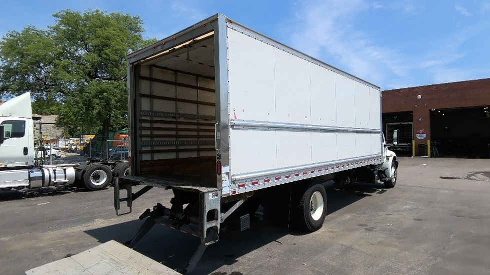 Medium Duty Box Truck-Light and Medium Duty Trucks-International-2019-MV607-Sturtevant-WI-124,197\n\t\tmiles-$ 55,500 - Image 13