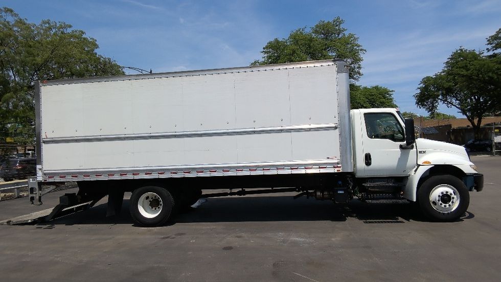 Medium Duty Box Truck-Light and Medium Duty Trucks-International-2019-MV607-Sturtevant-WI-124,197\n\t\tmiles-$ 55,500 - Image 15